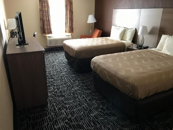 Quality Inn Near Pimlico Racetrack image 19